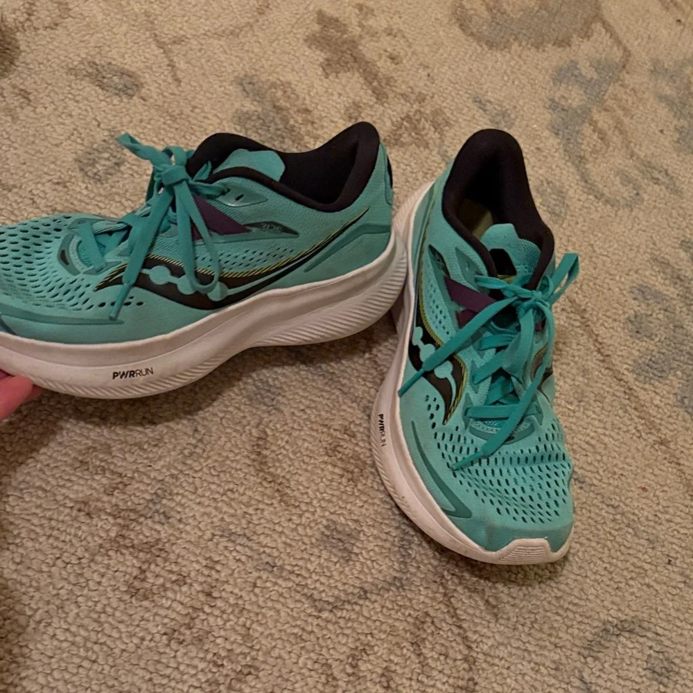 Saucony Women's Aqua Athletic Shoes - Picture 1 of 4